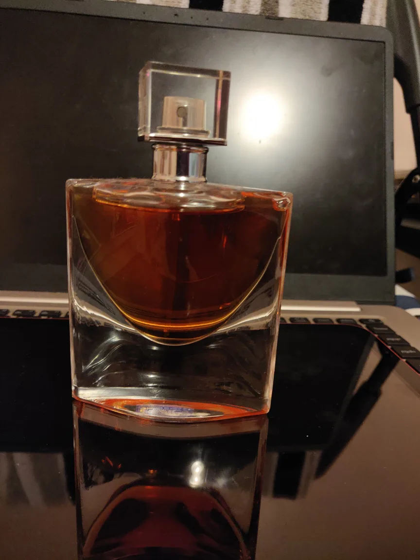 Lancôme La Vie Est Belle Eau de Parfum thumbnail