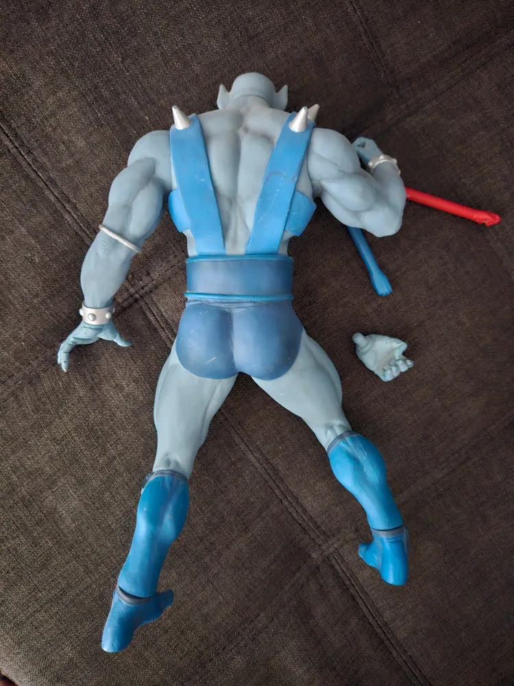 Mezco Thundercats Panthro 14"  Action Figure image indicator(5)