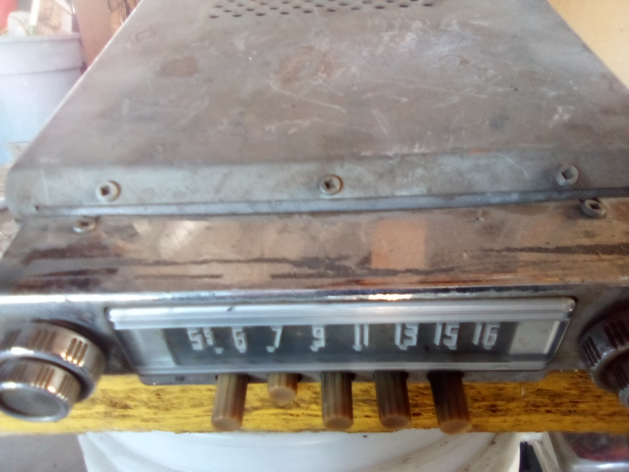 Vintage Car Radio - photo 2