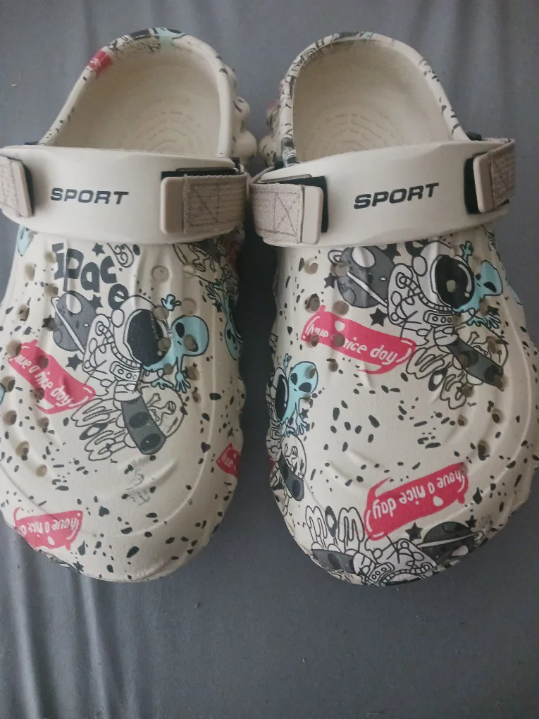 Sport Graffiti Clogs - Size 42 thumbnail