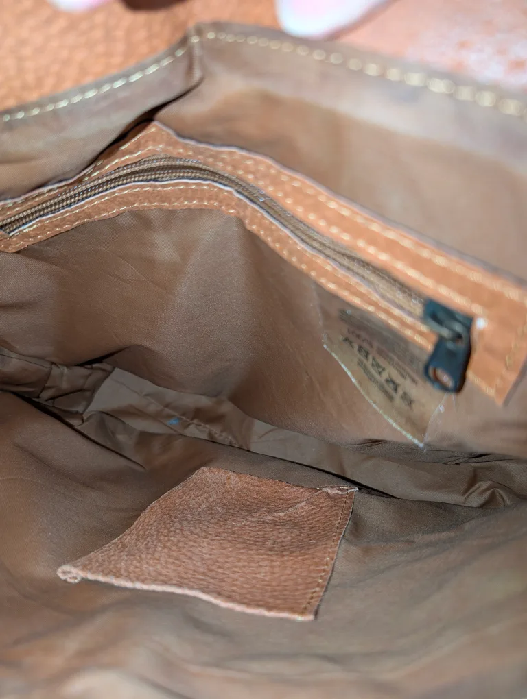 Cork Handbag from Portugal image indicator(3)