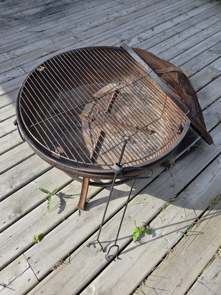 Round Fire Pit