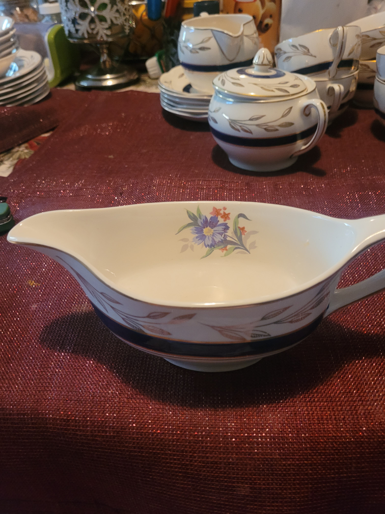 Vintage Dish Set- JOHNSON BROS - photo 4
