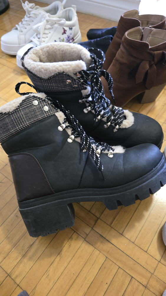 shoes, sandals, winter boots - photo 5