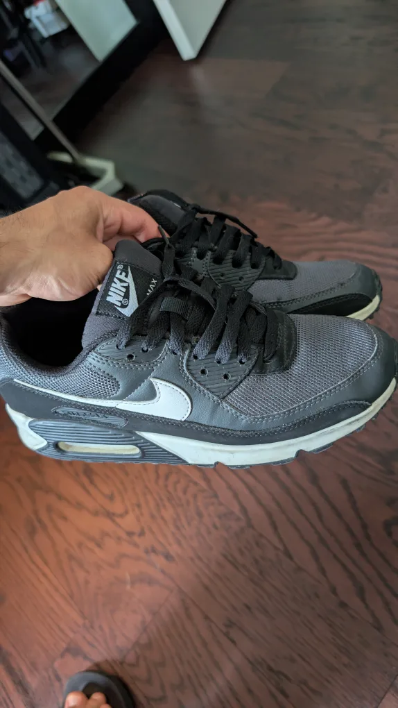 Nike Air Max 90 image indicator(3)