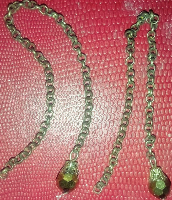 2 BRASS CHAINS WITH 2 BRASS BULBS/BEADS ATTACHED thumbnail