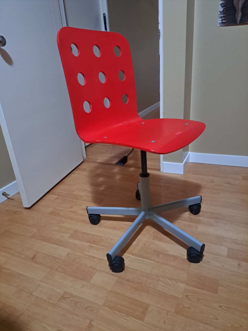 IKEA Vilgot Red Swivel Chair - photo 2