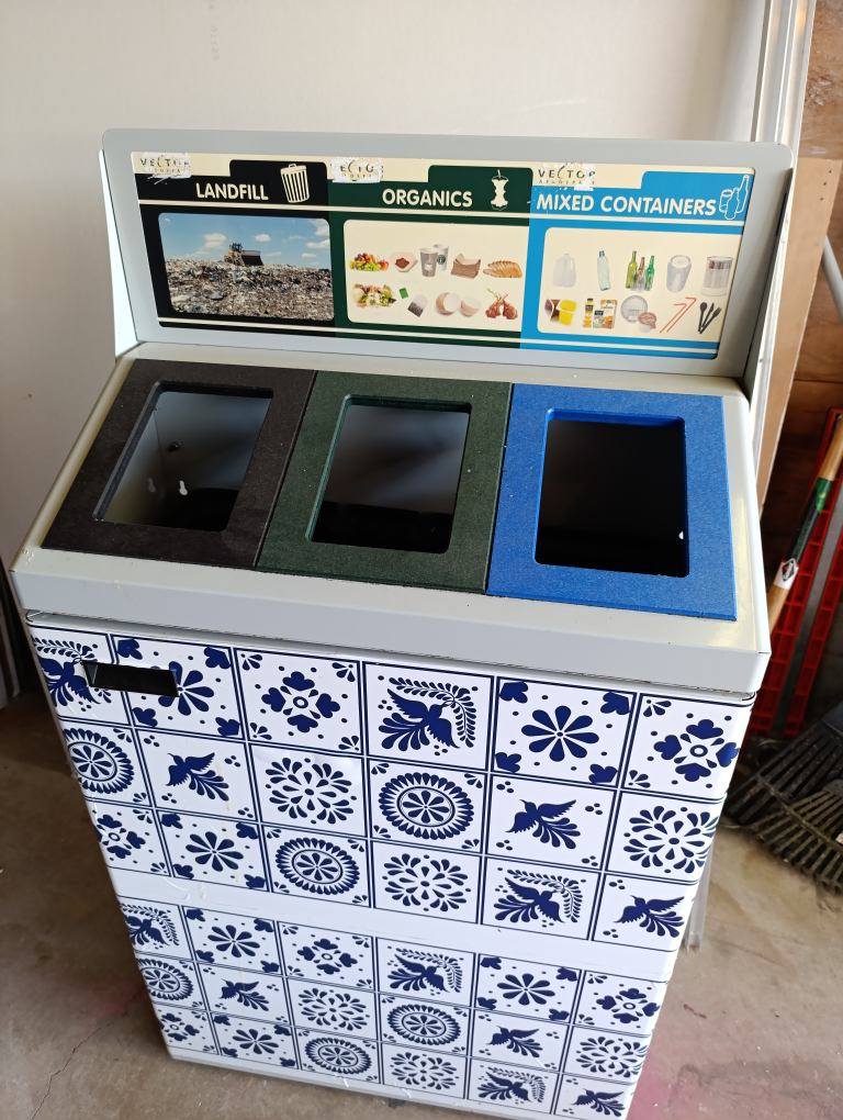 Vector Recycling Station