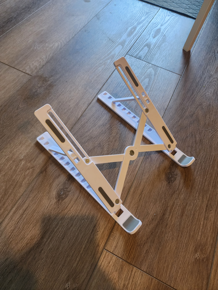 Adjustable Laptop Stand - White #freecycle