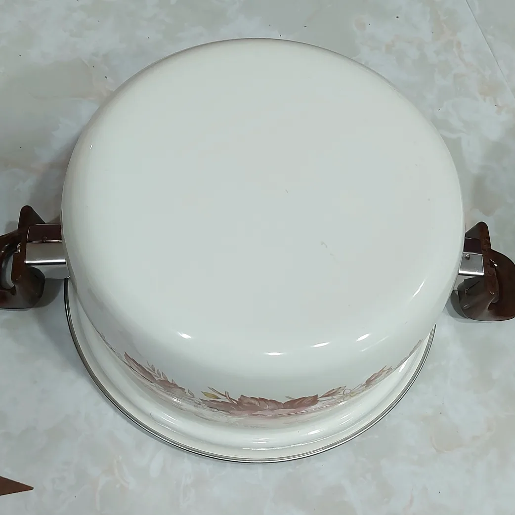 vintage floral enamel cookware pot with lid 🍲 image indicator(8)