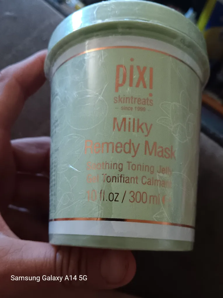 Pixi Skintreats Milky Remedy Mask thumbnail