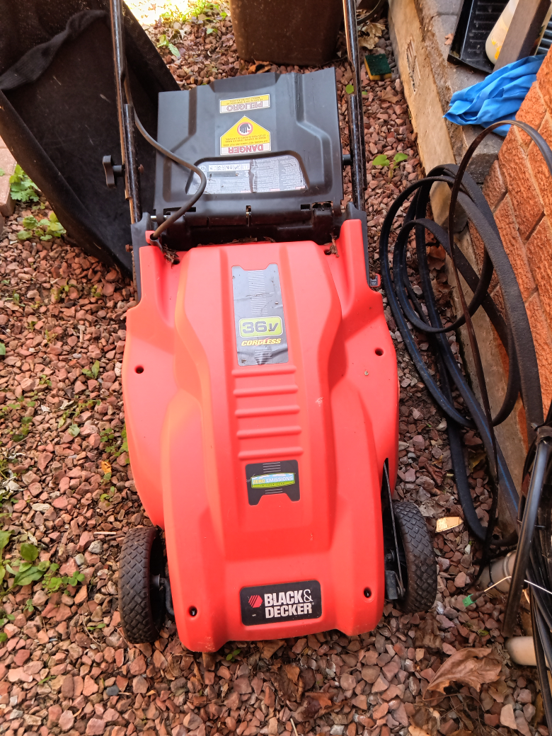Black & Decker 36V Cordless Lawn Mower