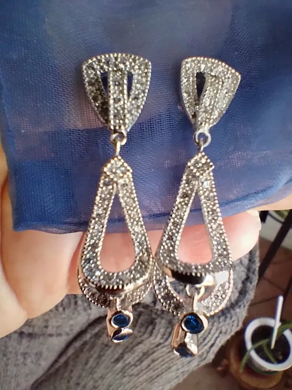 925 stamped Silver Elegant Dangle Earrings image indicator(2)