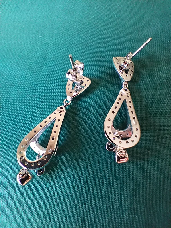 925 stamped Silver Elegant Dangle Earrings image indicator(4)