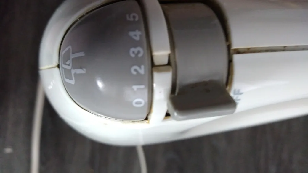 Hamilton Beach 5 SpeedBurst Hand Mixer🥕 image indicator(5)