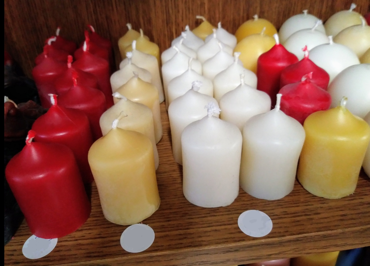 Pillar Beeswax Candles - photo 2