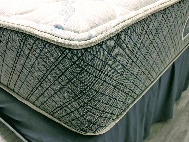 Double Size Bed Set with Mattress w/Side Table - photo 4