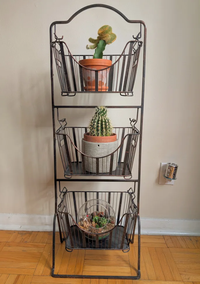 Metal Tiered Basket Stand thumbnail