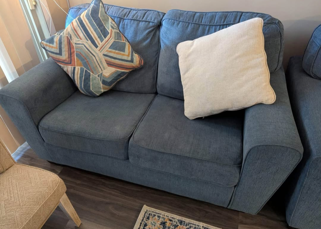 ASHLEY Sofa Set(3 +2 + 1) w/ extended 3 year Ashley warranty - photo 5