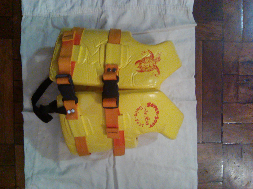 #free cycle Child XS Yellow Swim Vest