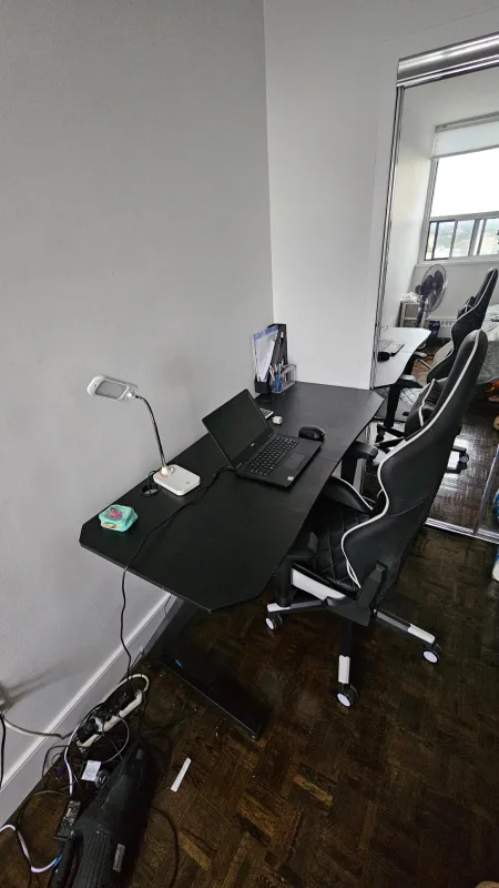 Black  Desk and gaming Chair image indicator(2)