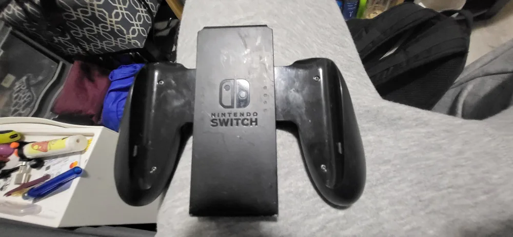 Nintendo Switch Joy-Con Grip thumbnail