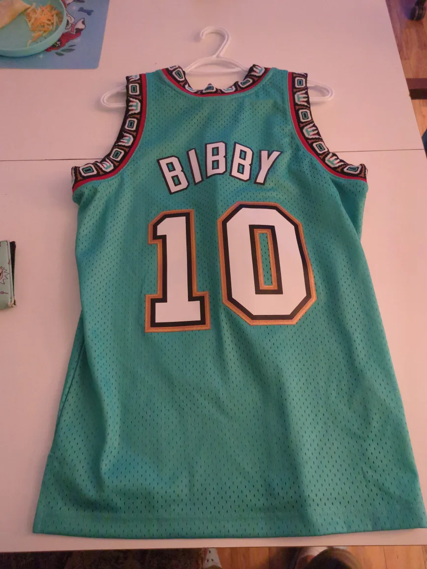 Vancouver Grizzlies Mike Bibby Jersey thumbnail