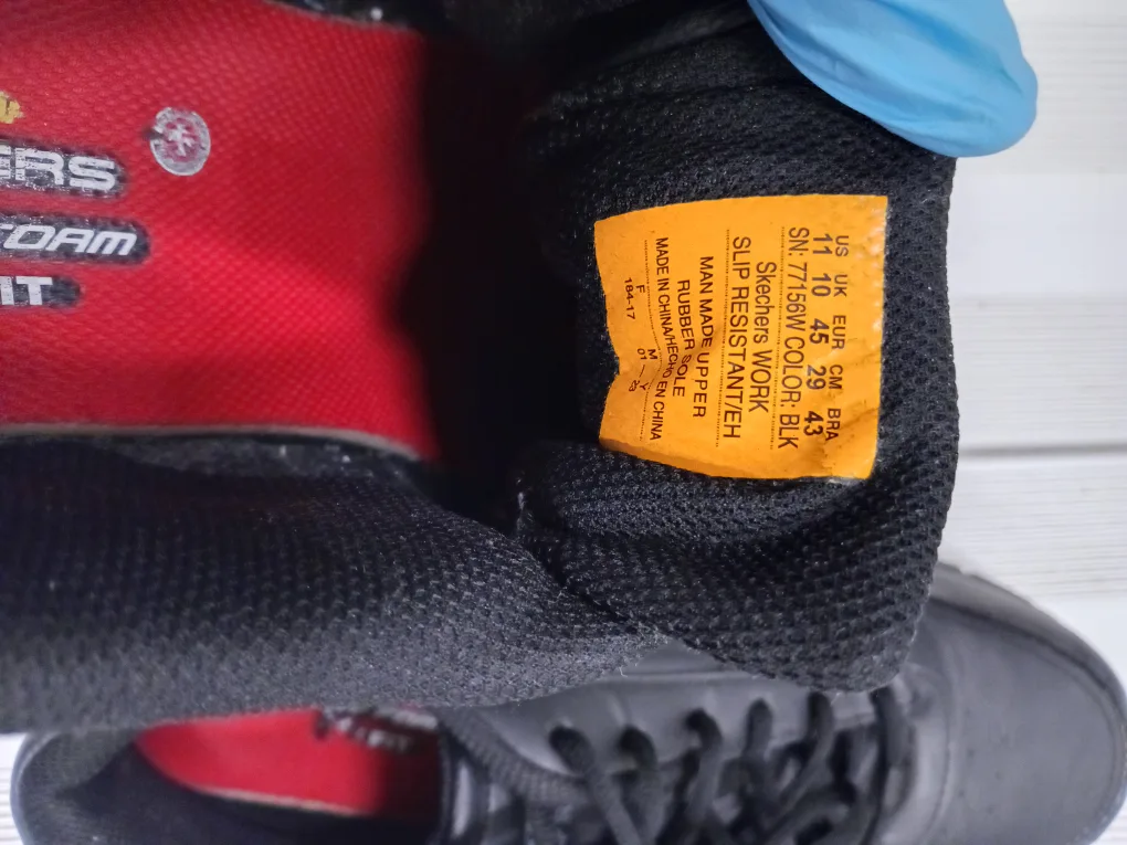 Skechers Black Work Shoe for men, slip-resistant image indicator(5)