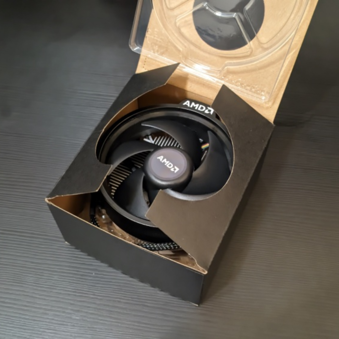 AMD Wraith Stealth CPU Cooler - Like New in Box - photo 3