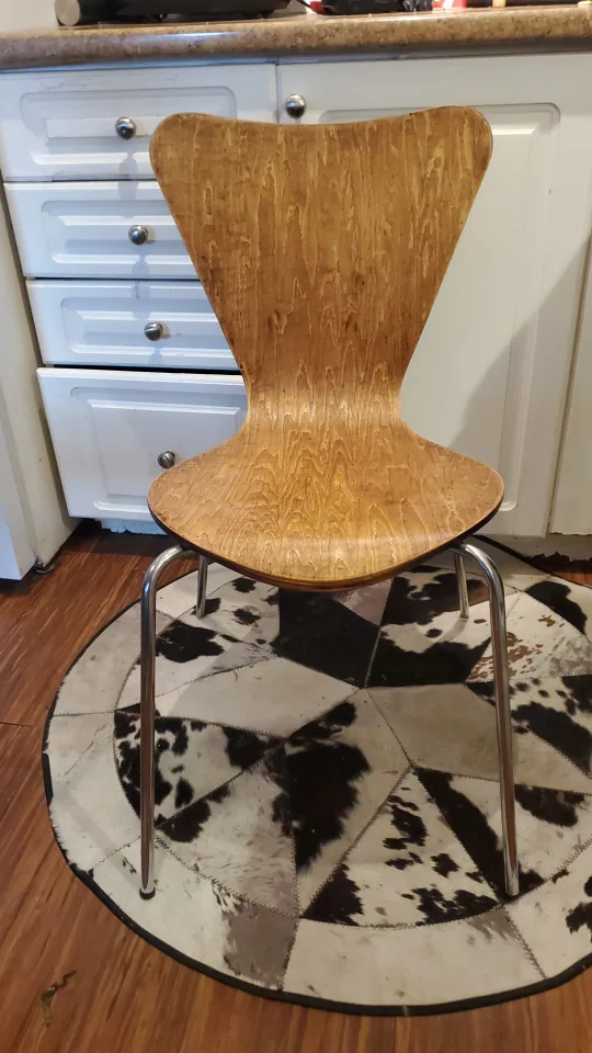 Two Series 7 Chairs, Style of ARNE JACOBSEN image indicator(3)