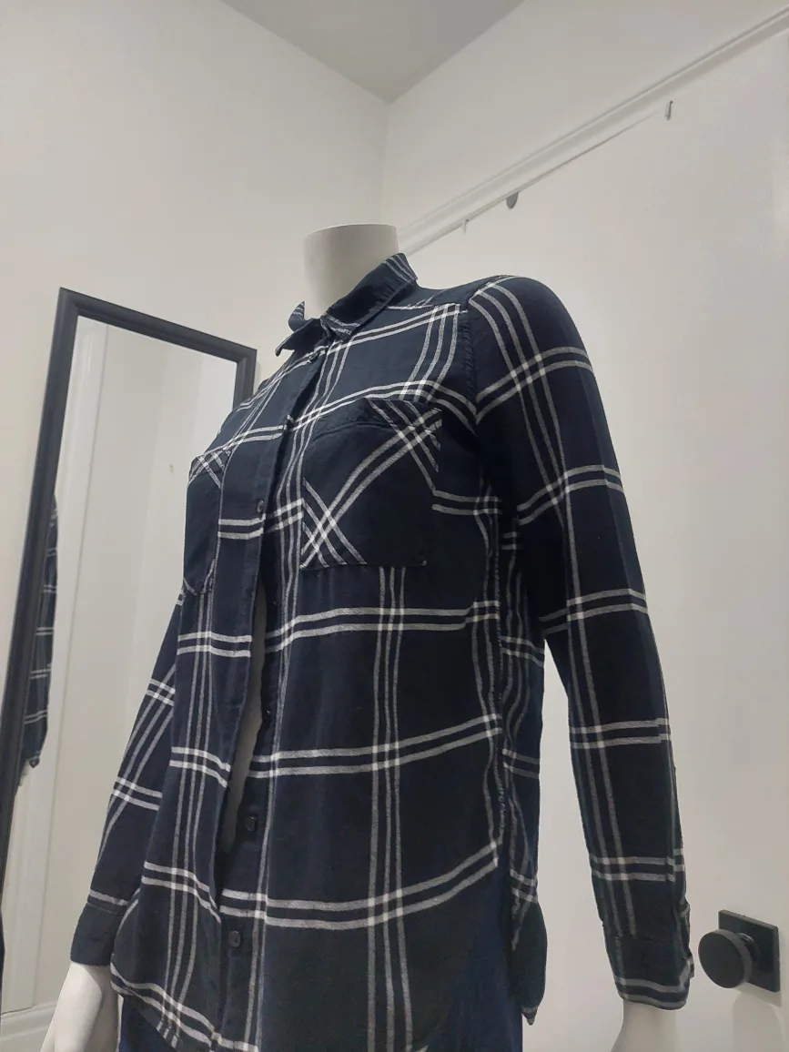 H&M Black Plaid Soft Cotton Shirt thumbnail