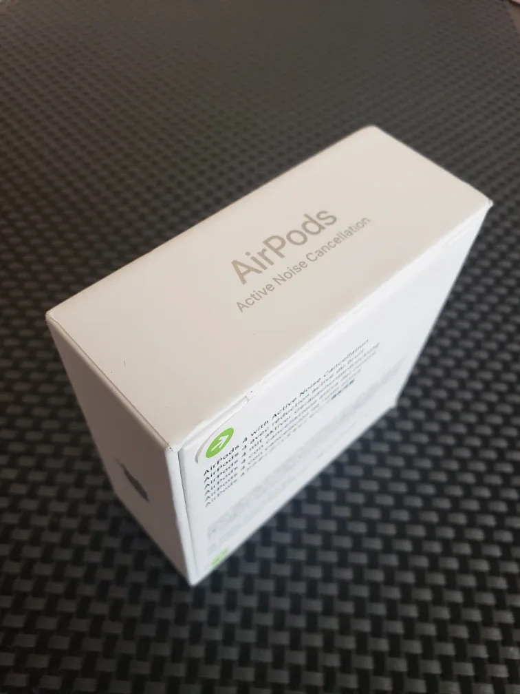 New Apple AirPods 4 with Active Noise Cancellation image indicator(4)