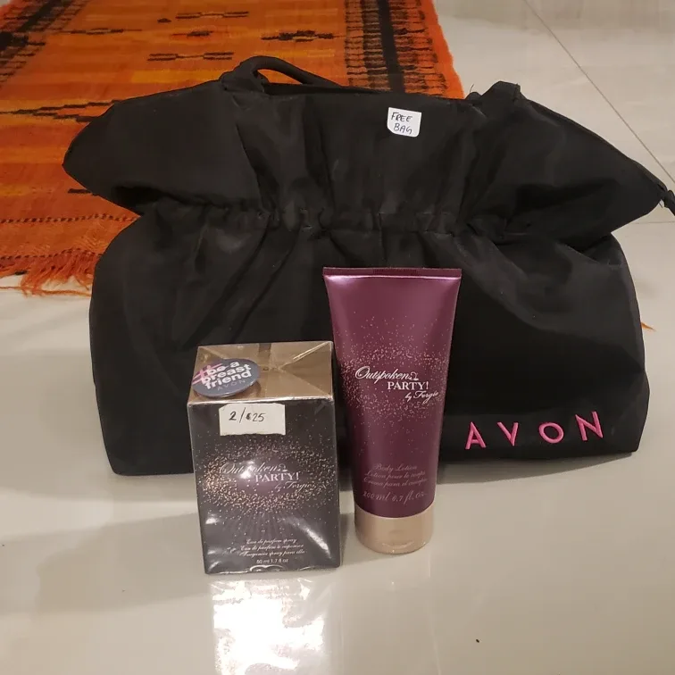 Cologne by Fergie & FREE AVON BAG!!! thumbnail