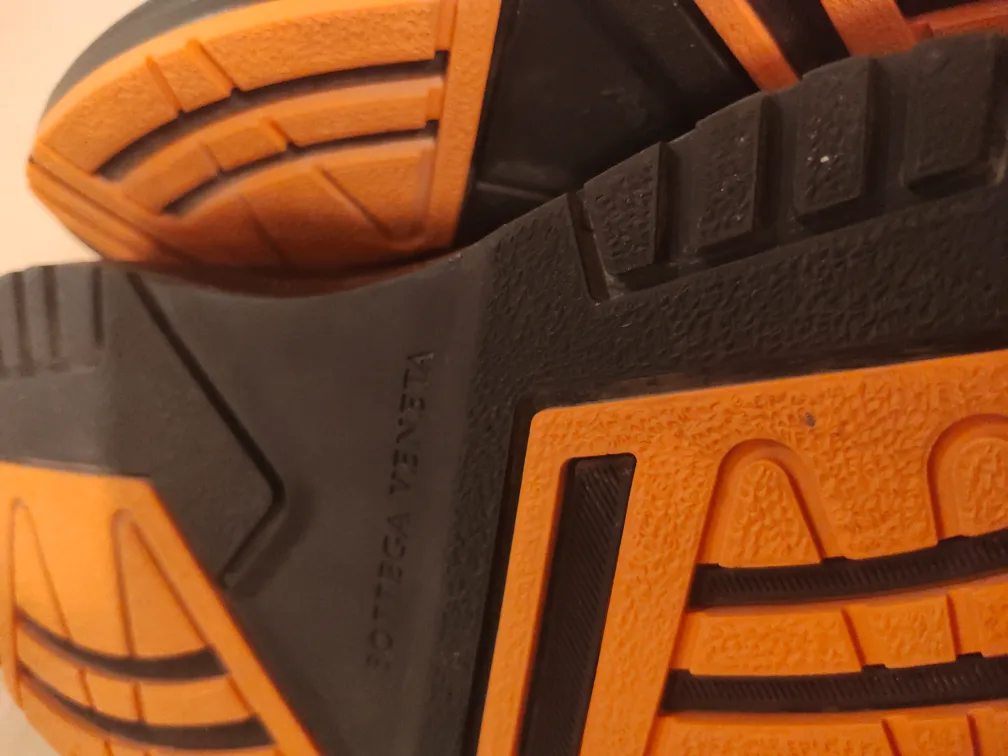 Bottega Veneta Black Sneakers image indicator(7)