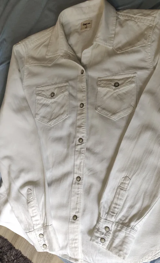 Gap 1969 White Western Shirt - Size M image indicator(2)