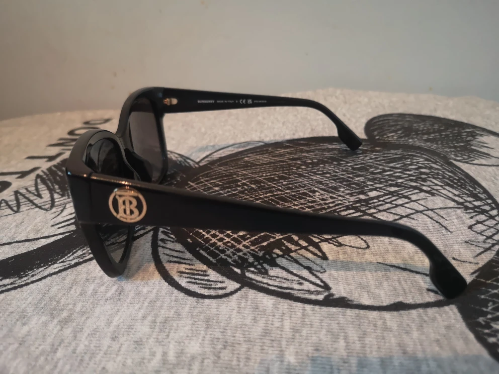 Burberry Sunglasses