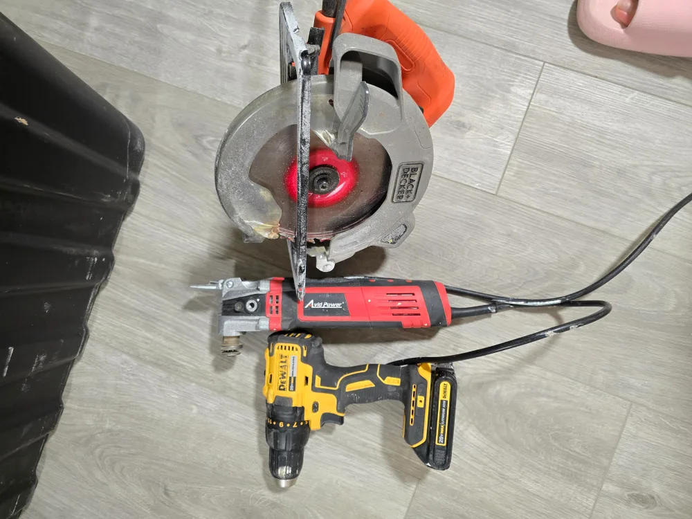 black and decker circular saw image indicator(2)