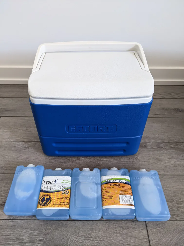 Cooler (includes 5 free ice paks) thumbnail