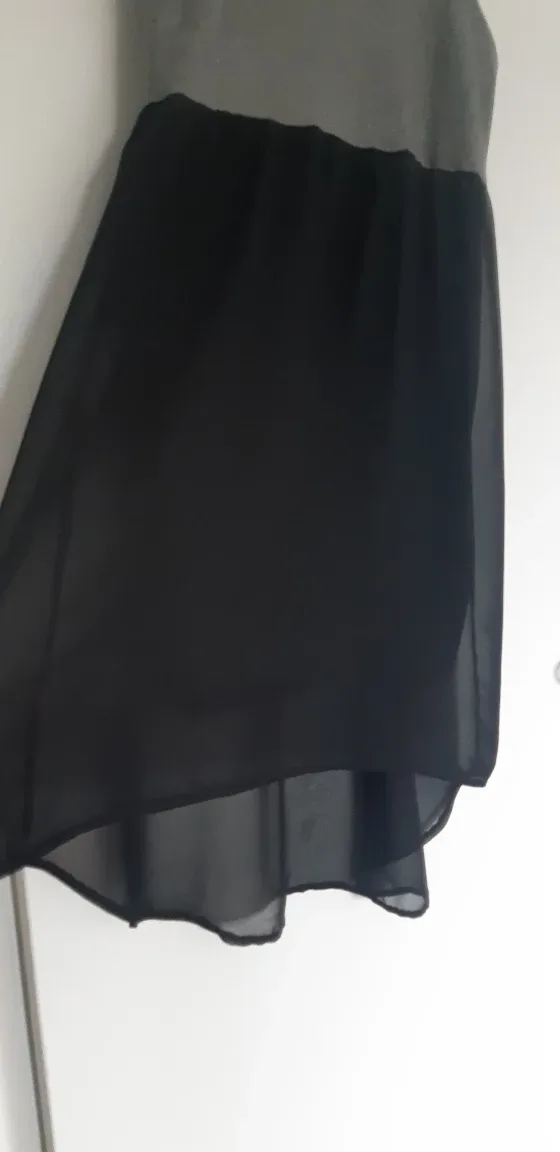 H&M Divided Grey & Black Dress - Size 6 image indicator(7)