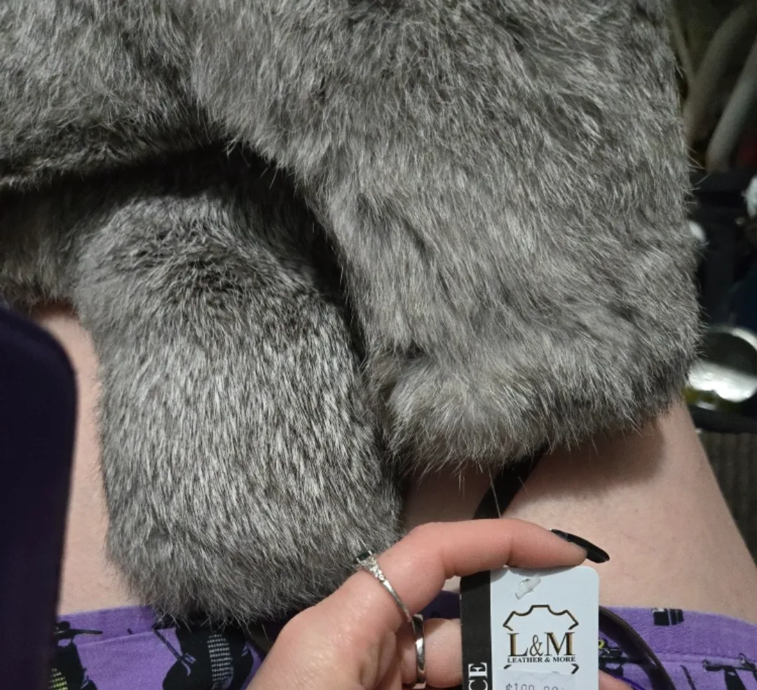 L&M Fur Hat image indicator(2)