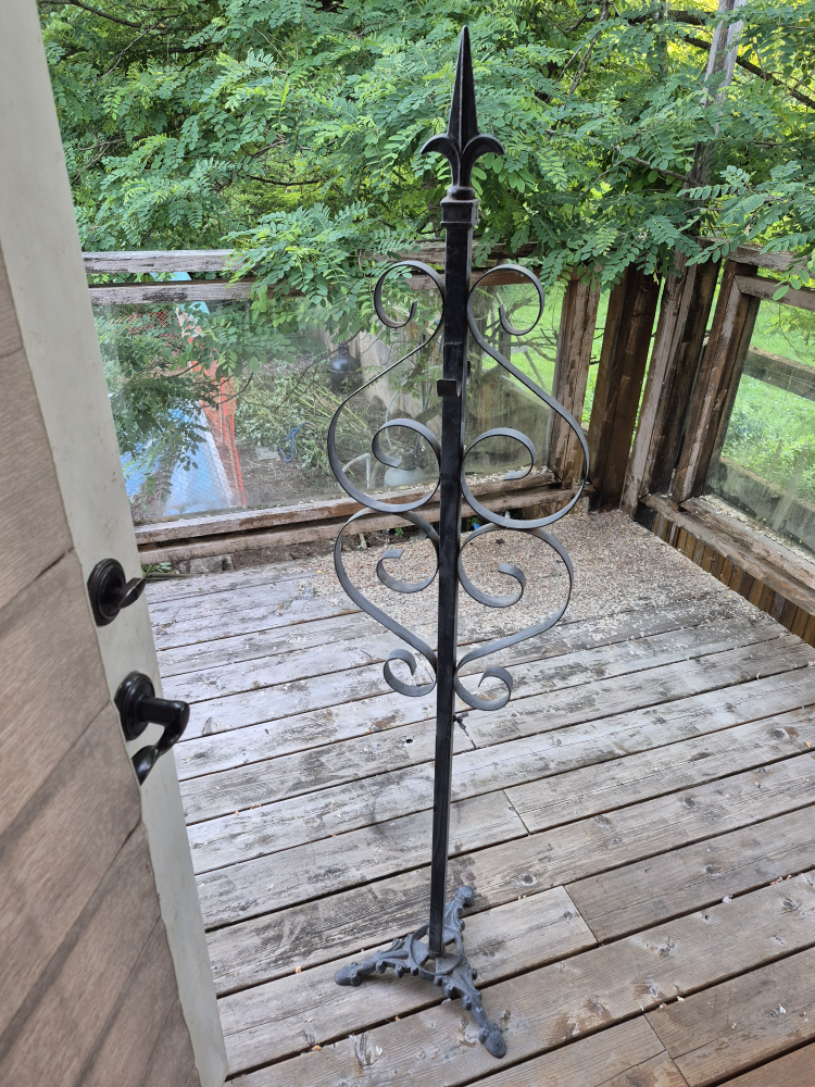 Metal Coat Rack/Hat Stand