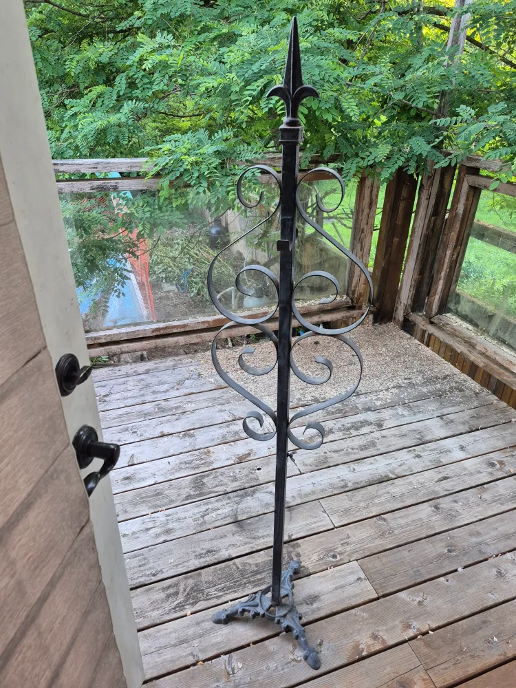 Metal Coat Rack/Hat Stand thumbnail