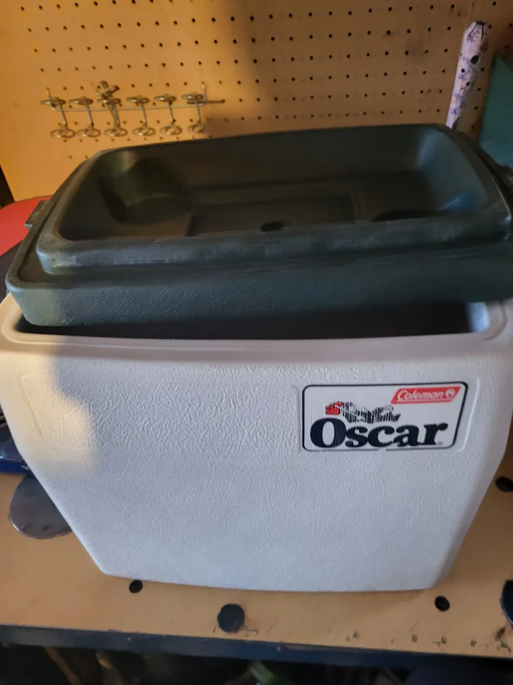Coleman Oscar Cooler thumbnail