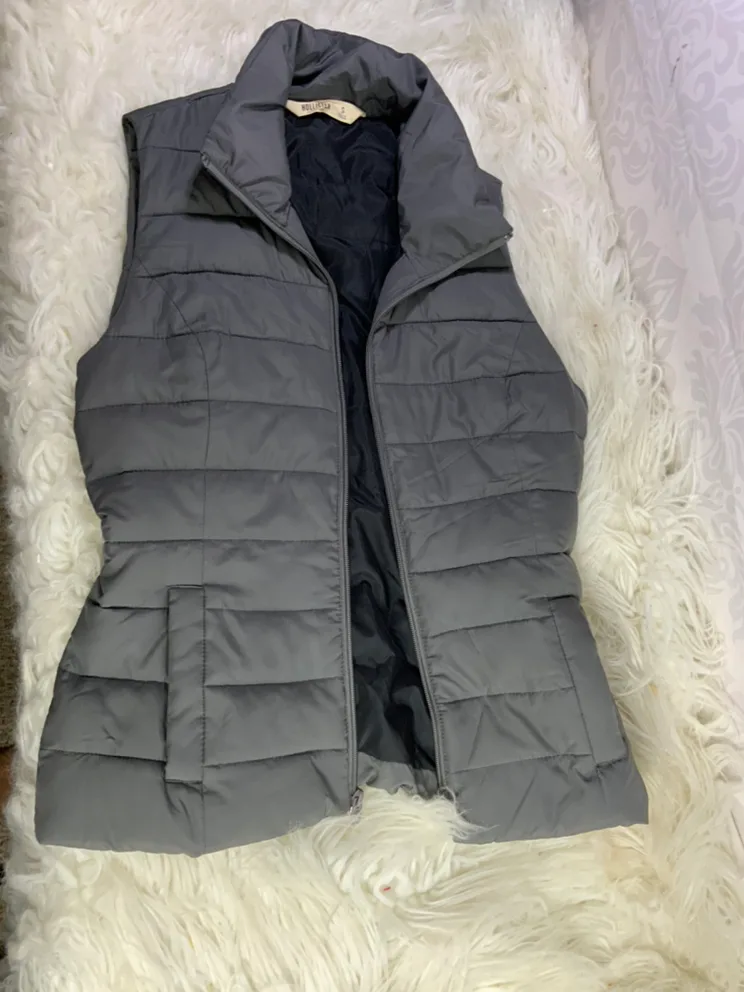 Hollister gray vest thumbnail