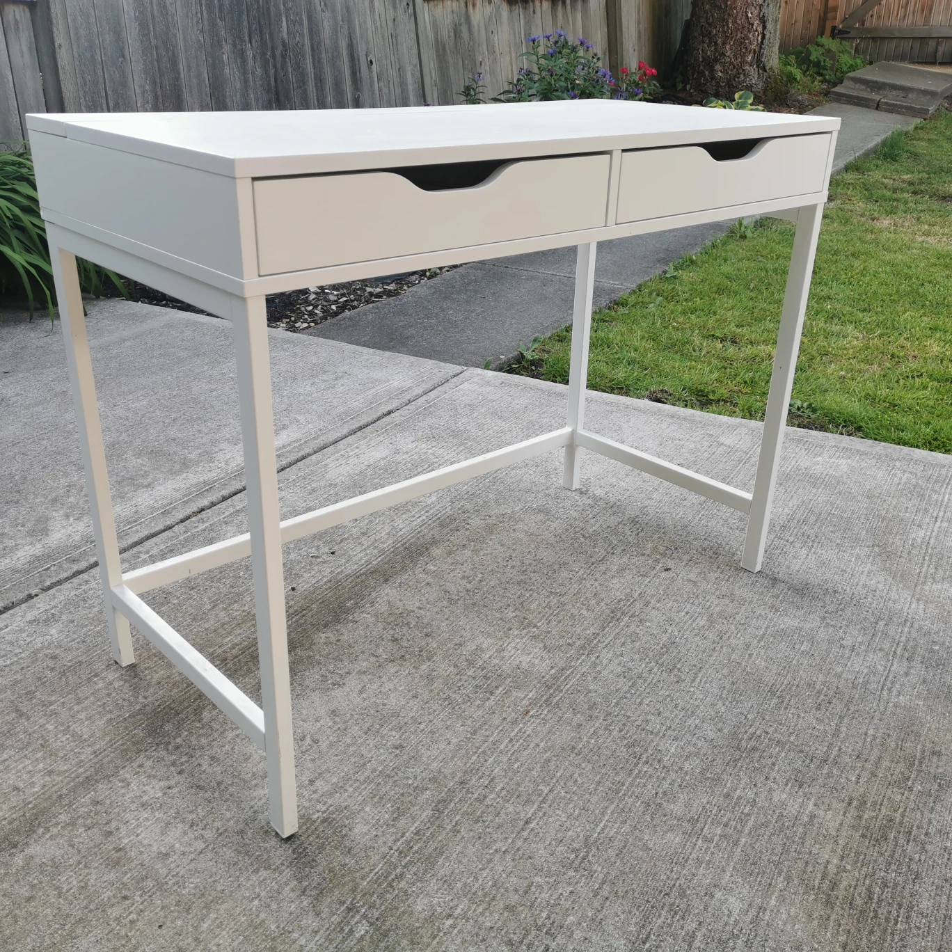 White Desk With Storage Drawers