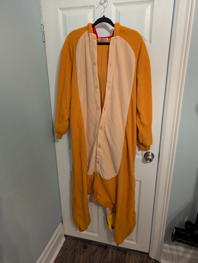 Charmander Onesie image indicator(3)
