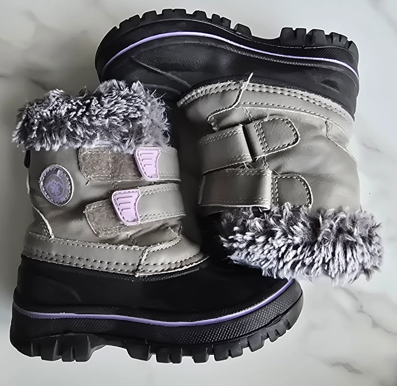 Kids' Winter Boots - Size 9 thumbnail