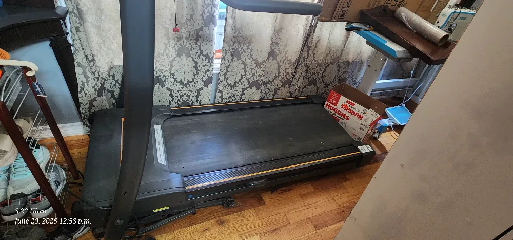 Horizon C181 Treadmill - Great Condition! image indicator(5)