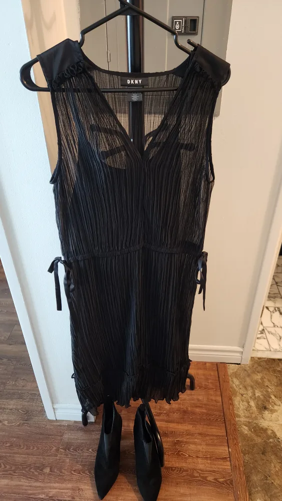 DKNY Black Sleeveless Dress - Size 10 thumbnail