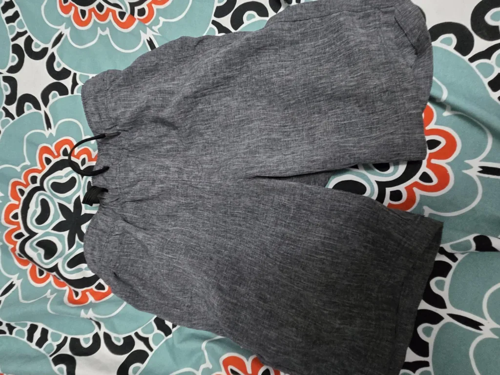 Grey Shorts #freecycle thumbnail